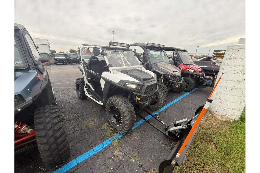 2016 RZR 900 WHITE LIGHTNING - Polaris