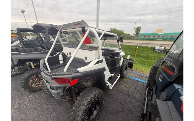 2016 RZR 900 WHITE LIGHTNING - Polaris