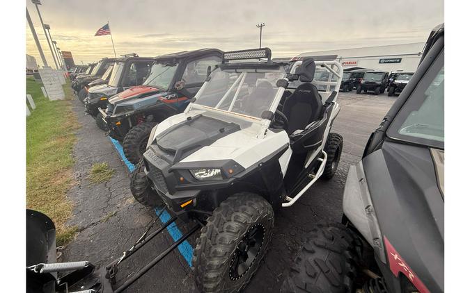 2016 RZR 900 WHITE LIGHTNING - Polaris