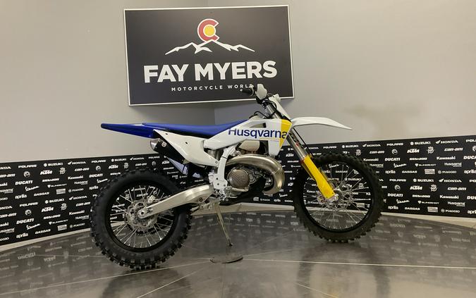 2027 HUSQVARNA TX 300 - 040273Q