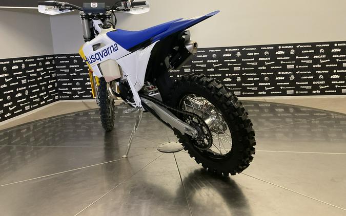 2027 HUSQVARNA TX 300 - 040273Q