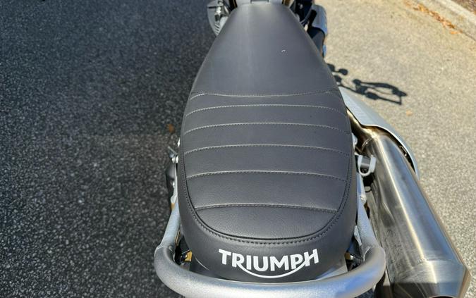 2025 Triumph Scrambler 1200 XE