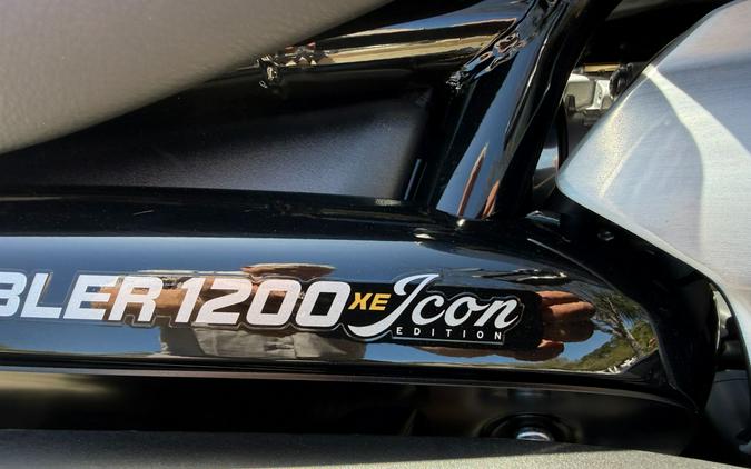 2025 Triumph Scrambler 1200 XE