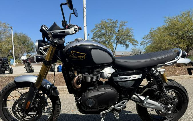 2025 Triumph Scrambler 1200 XE