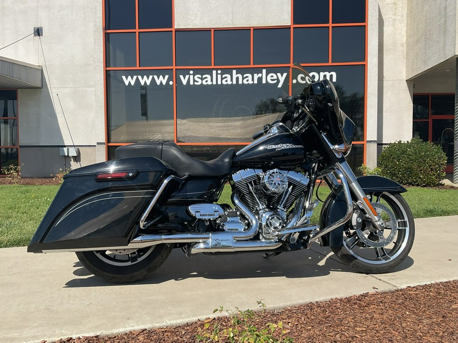 FLHXS 2014 Street Glide® Special