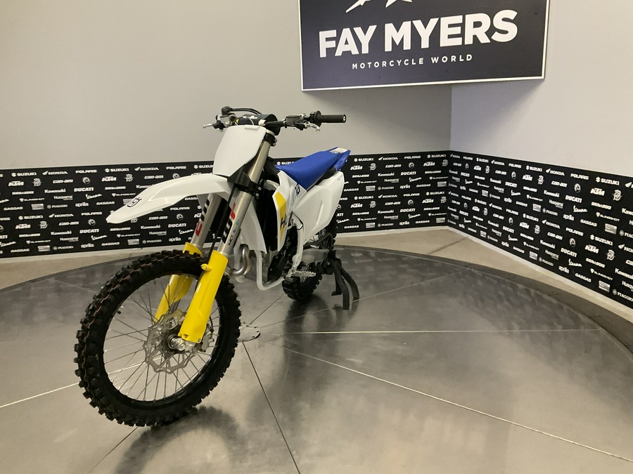 2027 HUSQVARNA FC 450 - 040272Q