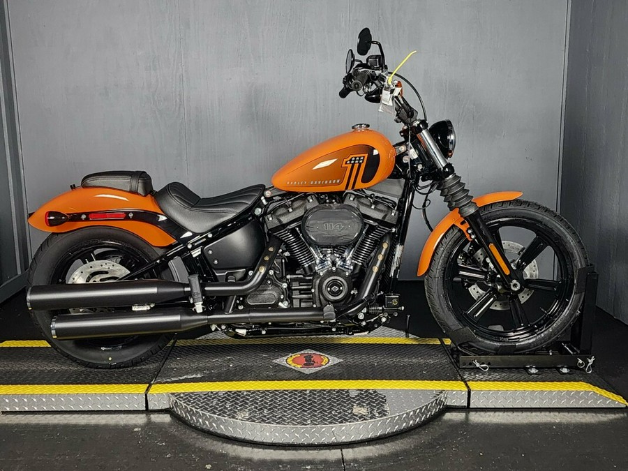 2024 Harley-Davidson Street Bob 114 FXBBS BAJA ORANGE