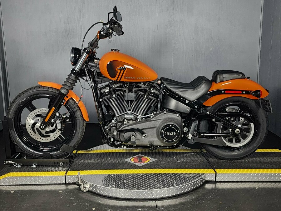 2024 Harley-Davidson Street Bob 114 FXBBS BAJA ORANGE