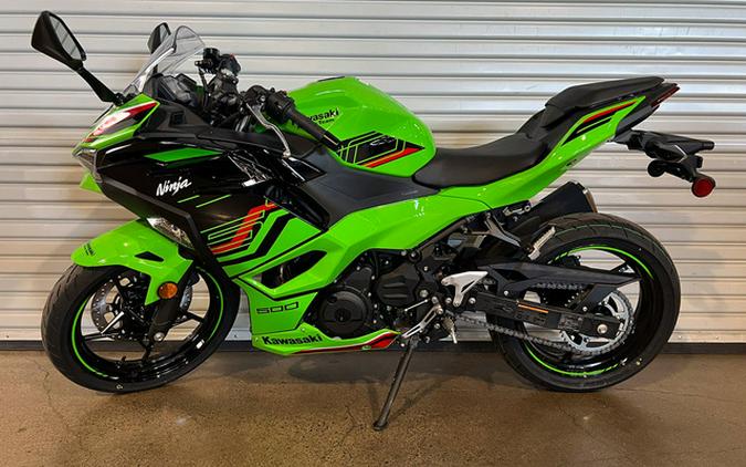 2024 Kawasaki Ninja 500 KRT Edition