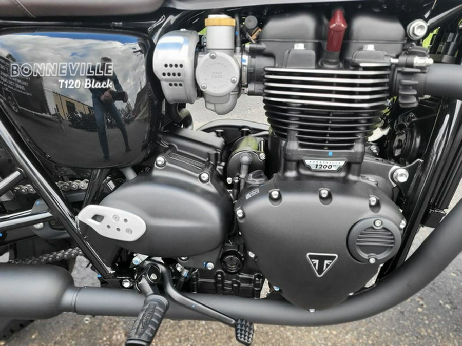 2024 Triumph Bonneville T120 Black