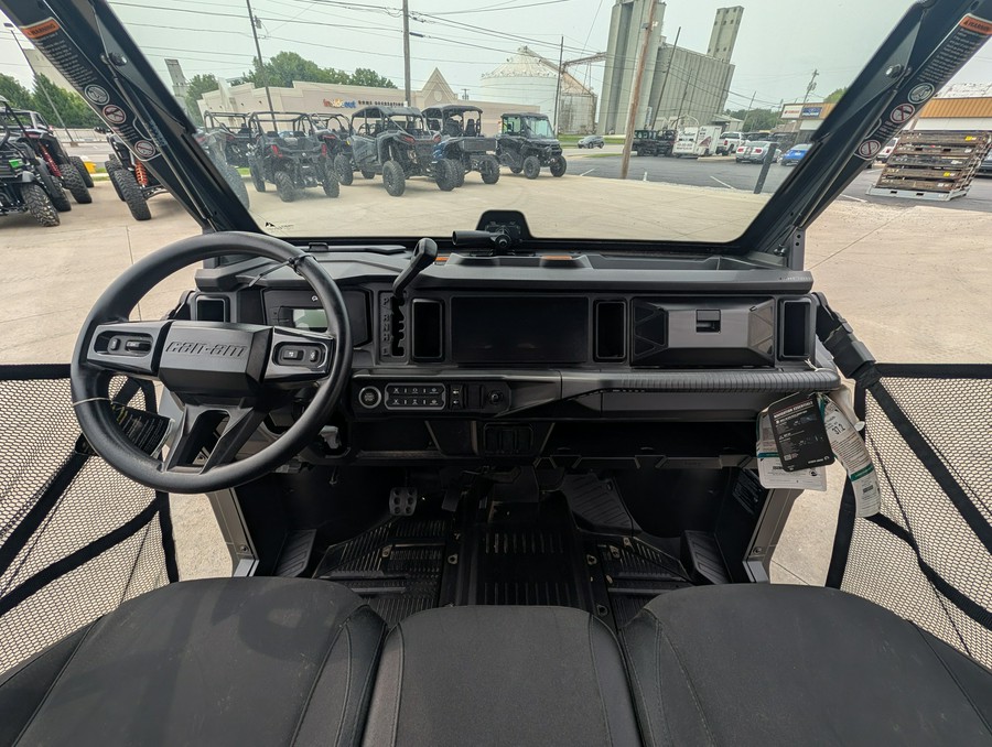 2026 Can-Am Defender Max HD10 XT