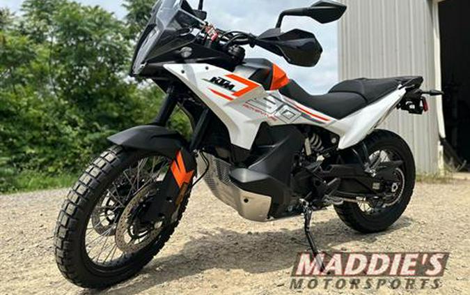 2024 KTM 790 Adventure