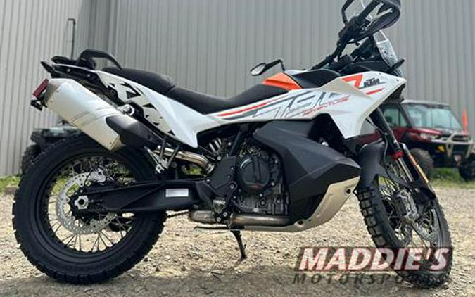 2024 KTM 790 Adventure