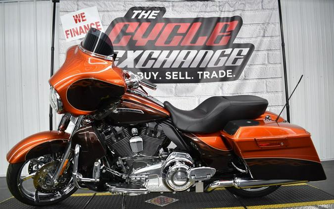 2012 Harley-Davidson FLHXSE3 - CVO Street Glide
