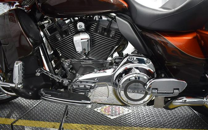 2012 Harley-Davidson FLHXSE3 - CVO Street Glide