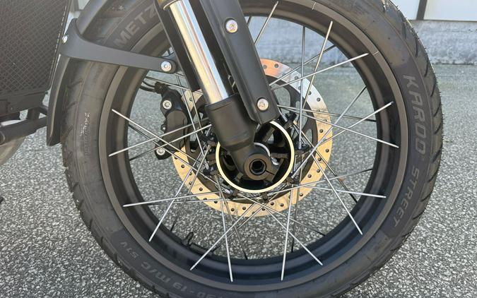 2026 Triumph Scrambler 400 XC