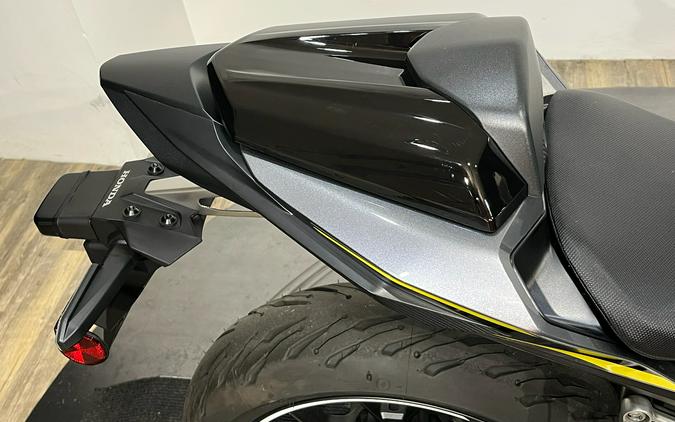 2023 Honda CBR500R ABS
