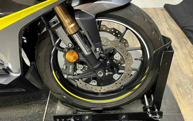 2023 Honda CBR500R ABS