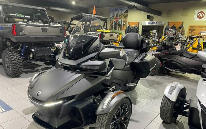 2023 Can-Am Spyder RT Review [Celebrating 2023 IFRD]