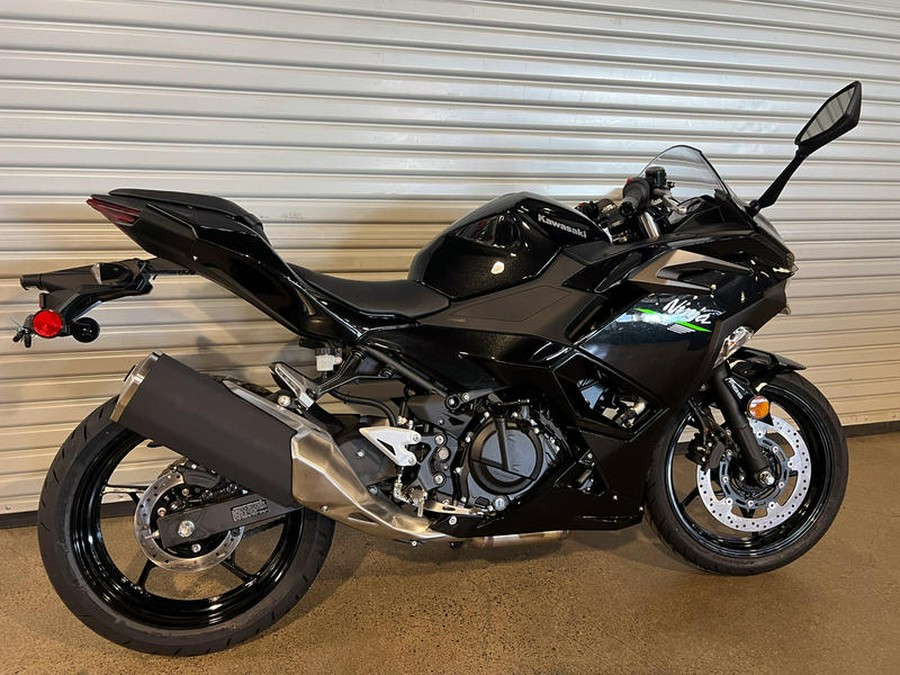 2024 Kawasaki Ninja® 500