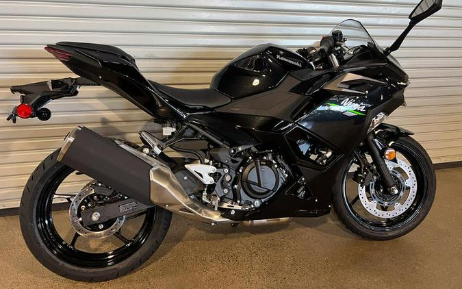 2024 Kawasaki Ninja® 500