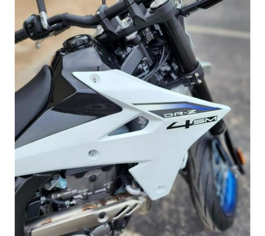 2025 Suzuki DR-Z4SM