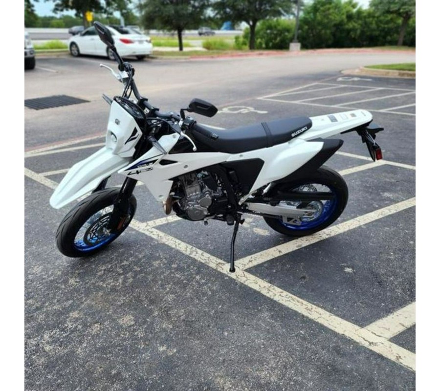 2025 Suzuki DR-Z4SM