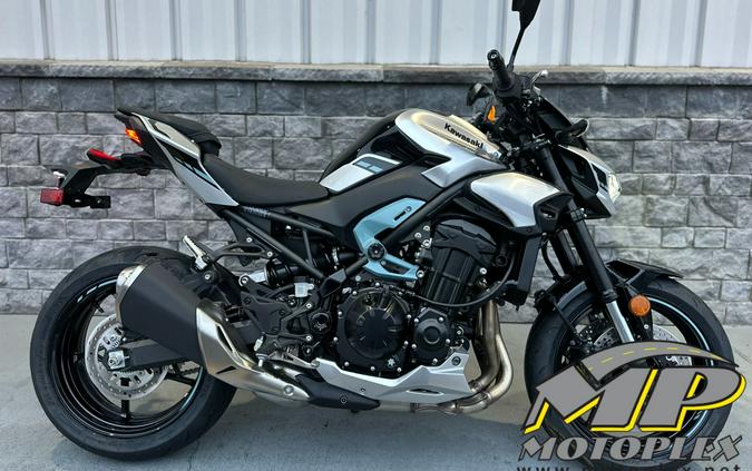 2025 Kawasaki Z900 ABS