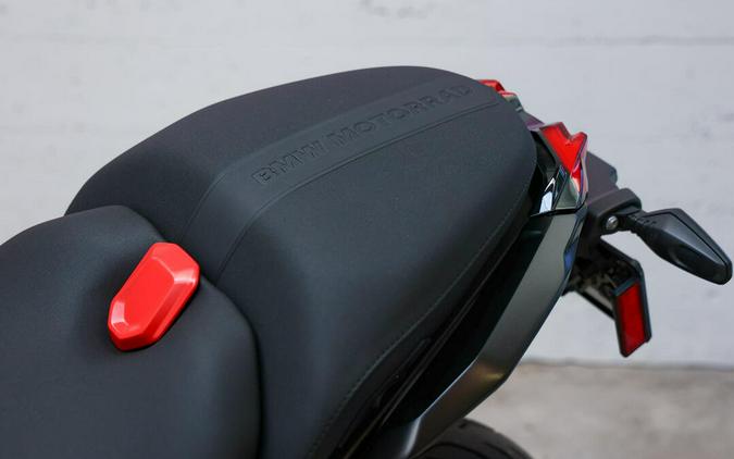 2026 BMW R 1300 R