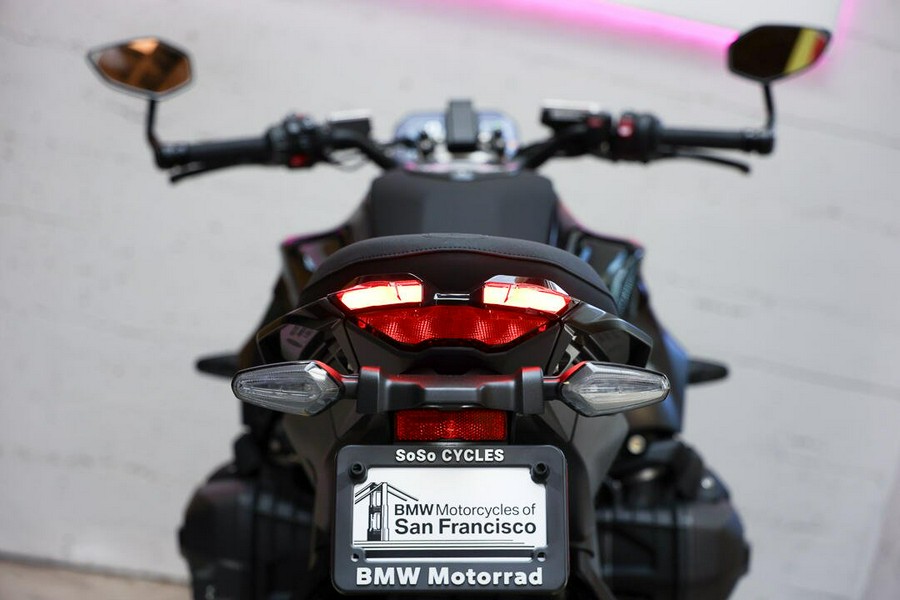 2026 BMW R 1300 R