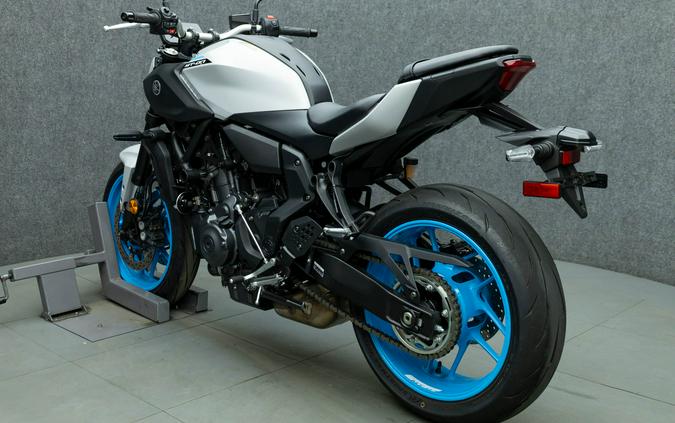 2025 YAMAHA MT07