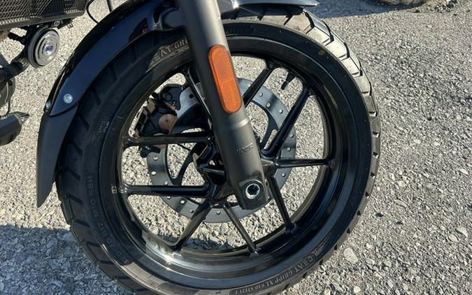 2026 Royal Enfield Guerrilla 450 Playa Black