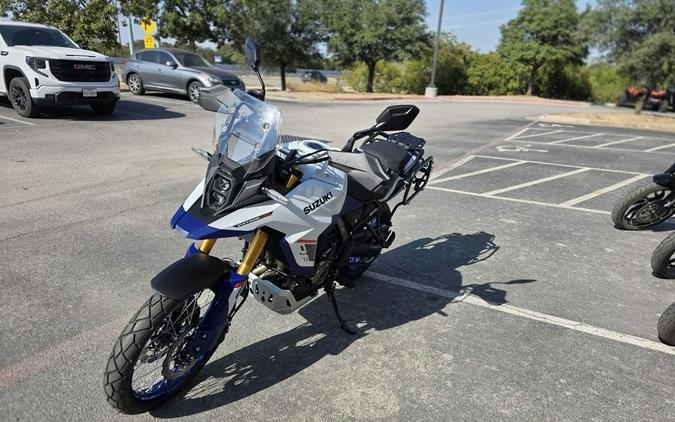 2025 Suzuki V-Strom 800DE Adventure