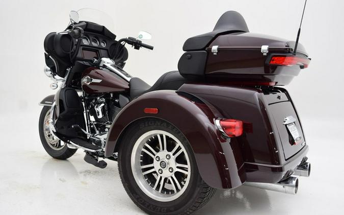 2022 Harley-Davidson FLHTCUTG - Tri Glide Ultra