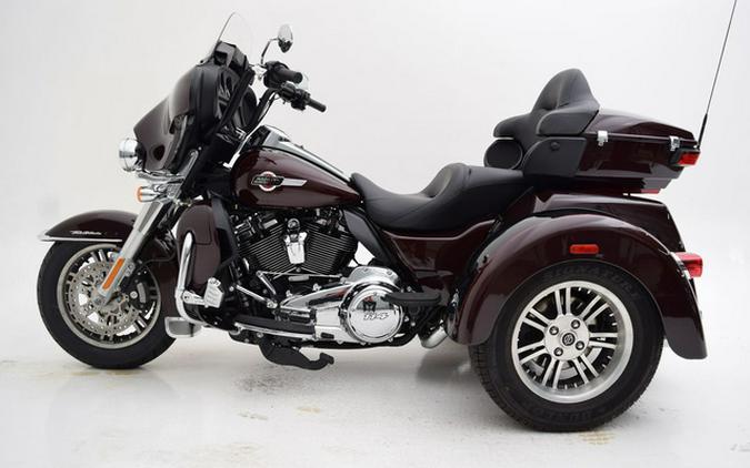 2022 Harley-Davidson FLHTCUTG - Tri Glide Ultra
