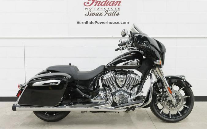 2023 Indian Motorcycle® Chieftain® Limited Black Metallic