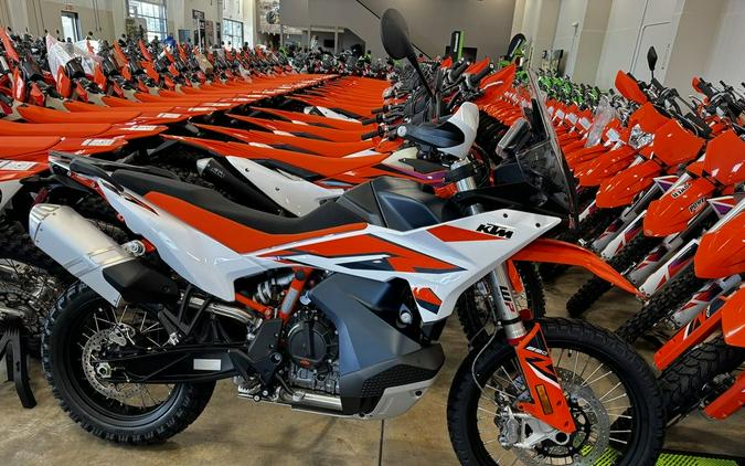 2024 KTM 890 Adventure R