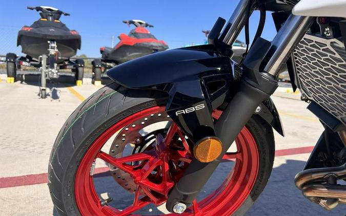 2026 Kawasaki Z500 SE ABS