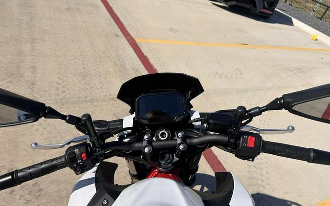 2026 Kawasaki Z500 SE ABS