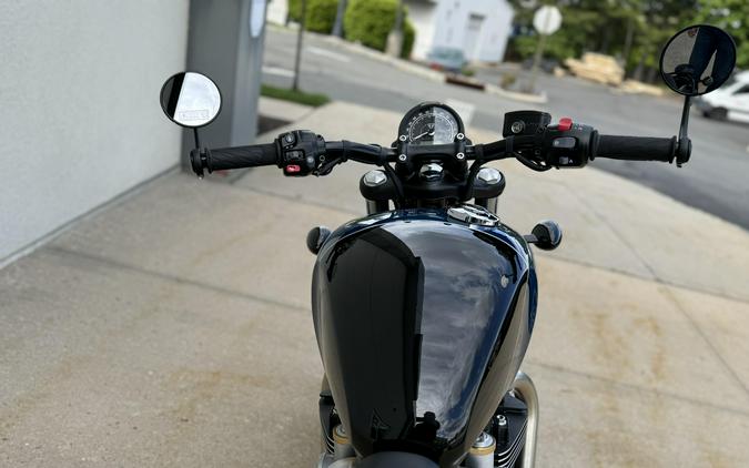 2026 Triumph Bonneville Bobber