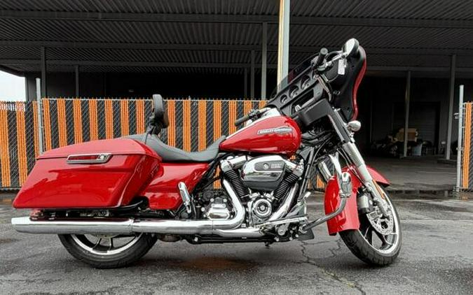 2023 Harley-Davidson Street Glide Redline Red