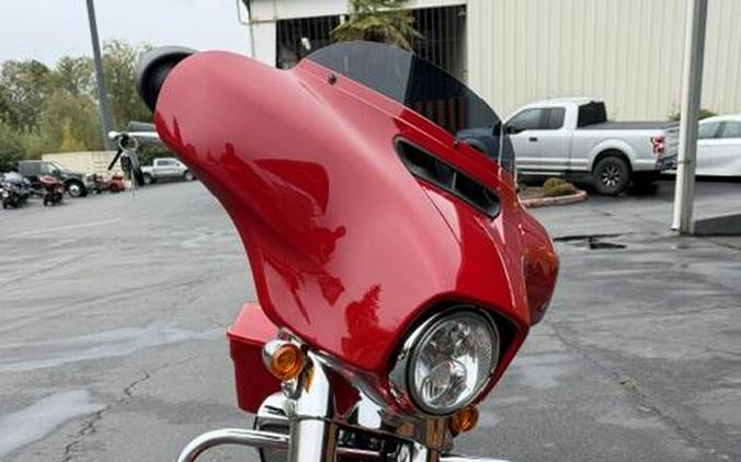 2023 Harley-Davidson Street Glide Redline Red