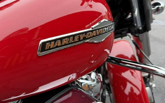 2023 Harley-Davidson Street Glide Redline Red