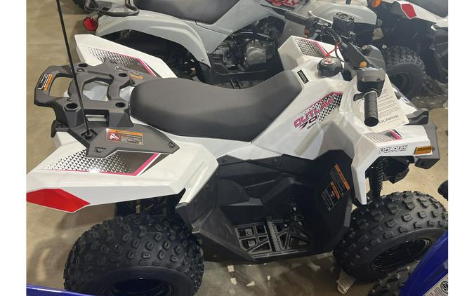 2023 Polaris Industries Outlaw 70 EFI White/Pink