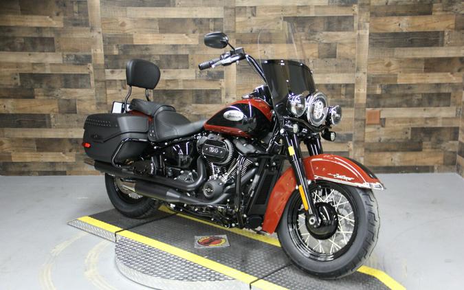 2024 Harley-Davidson Heritage Classic Red Rock / Vivid Black