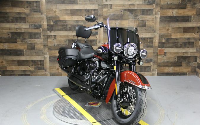 2024 Harley-Davidson Heritage Classic Red Rock / Vivid Black