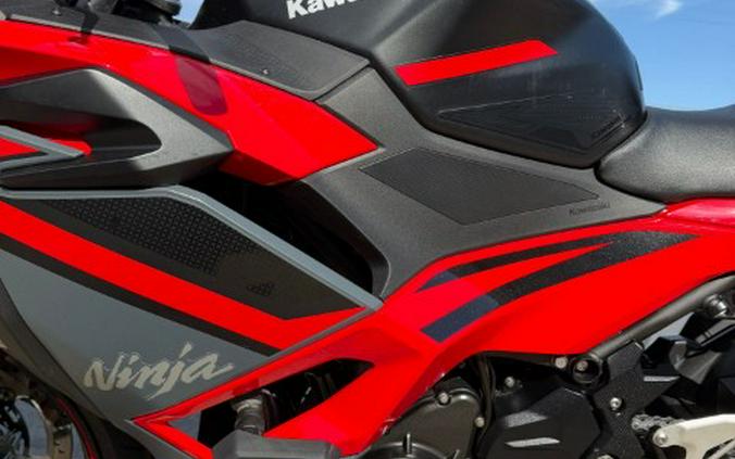 2025 Kawasaki NINJA 500 SE ABS