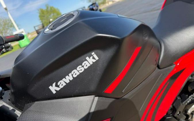 2025 Kawasaki NINJA 500 SE ABS