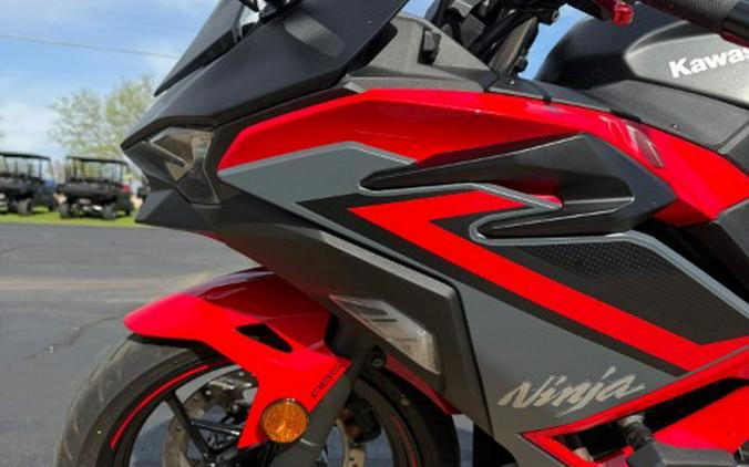 2025 Kawasaki NINJA 500 SE ABS