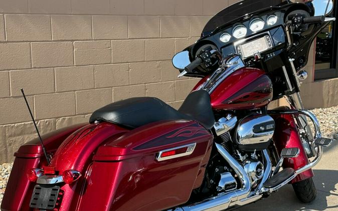 2017 Harley-Davidson Street Glide Special Hot Rod Custom™ Red Flake